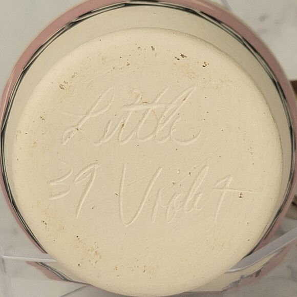 Vintage Native American pottery vase signed pink feather Little Violet 38 - Picture 6 of 8